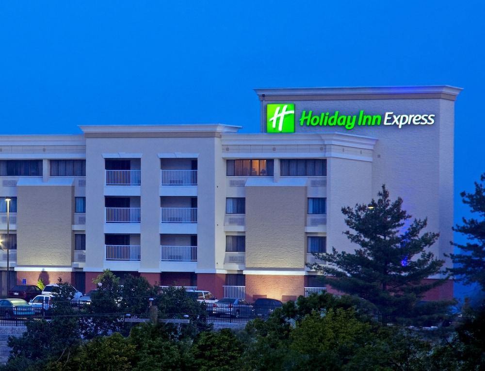 Holiday Inn Express Cincinnati West By Ihg Dent Экстерьер фото